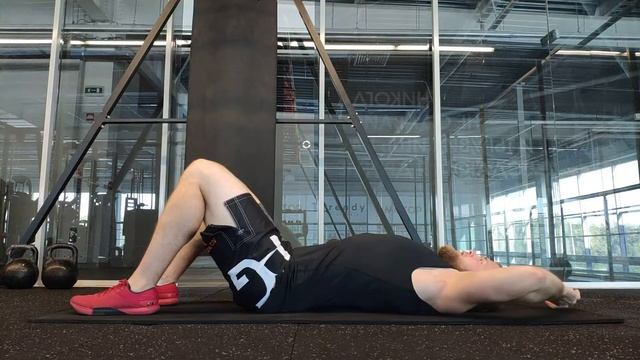 Скручивания. Скручивания на пресс. Техника выполнения смотреть онлайн