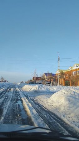 Погода отличная, а вот дороги в Каслях не очень