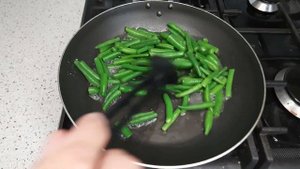 Стручковая ФАСОЛЬ с Яйцом  Насобирал в огороде, пойду готовить!!!