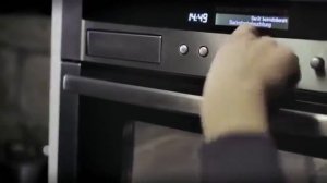 Технологии духовых шкафов Neff - очистка easy clean