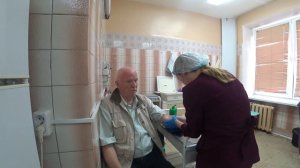 Сдаю кровь на анализ