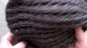 Вязание шапочки спицами. Легкий и быстрый способ связать  шапочку спицами.