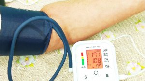 Автоматический тонометр артериального давления Saint Health