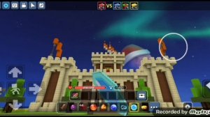 Играю в Bed Wars.