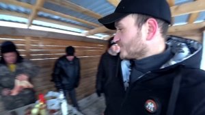 ПРЕДНОВОГОДНИЙ КОРПОРАТИВ ВСЕЙ БРИГАДОЙ У ДЯДИ ЮРЫ ДОМА / ВСЕХ С 2023 ГОДОМ!!!!