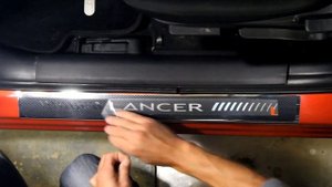 Наклейка на пороги для Mitsubishi Lancer (Митсубиси Лансер )
