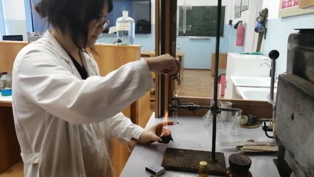 Влияние катализатора на процесс получения кислорода при разложении бертолетовой соли