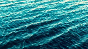 Почему вода в море соленая?