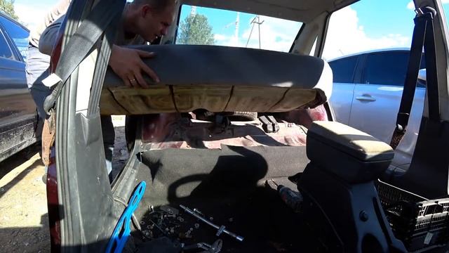 Снова покраска. Как покрасить авто в гараже своими руками. Крашу двери, начинаю сборку приоры.