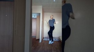 это танец группа Black Pink бумбая