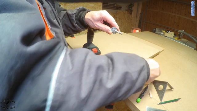 Ergonomischer Computerschrank im wahrscheinlichen Designerqualität! Cool! - 1/2 смотреть онлайн