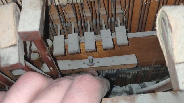 Пополнение в коллекции! Два шикарных старинных пианино. смотреть онлайн