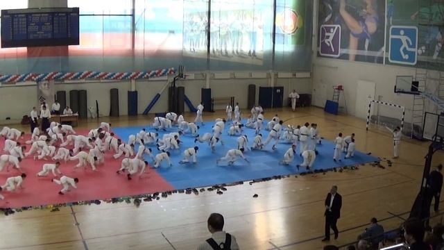 Показательное выступление 21 мая 2017. Разминка смотреть онлайн