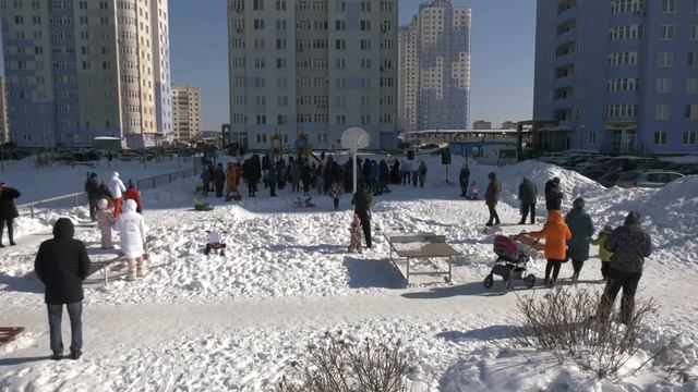 «Гуляй, Масленица!» во дворах Мотовилихи. ТК ВЕТТА