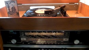 Владимир Трошин -"Журавли"(В.Мурадели-П.Барто)"Есть такая любовь"(В.Мурадели-Л.Ошанин) инстр.анс.