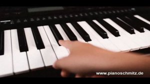 Yamaha PSR E273 Keyboard