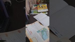 как сидеть в телефоне на уроке