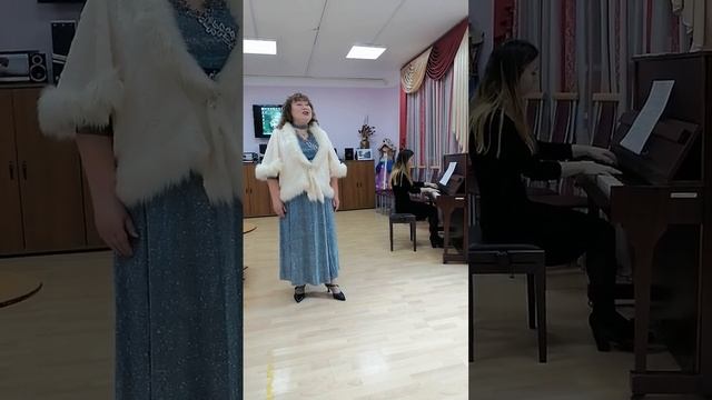 "Мне стало нравится молчать" стихи И. Гертье, муз. СЛАВИИ, исп. Ирин.Михайлова, аккомп. А. Джафаров смотреть онлайн