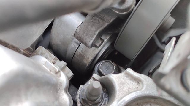 Как снять ремень срв 3 трещит натяжитель ремня Honda CRV 3. K24Z4 - смотреть видео онлайн от "Идеальный