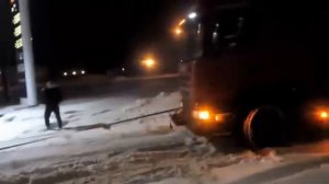 Subaru Impreza WRX тянет фуру