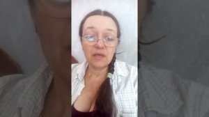 девушка спешила на свидание в туфлях на высоких каблуках. (М. Яныкина)Lesia