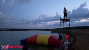 ХОЗЯЕВА ЗАПУСТИЛИ ИКСАЙЛА КАТАПУЛЬТОЙ В РЕКУ