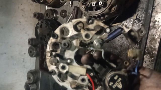 генератор ваз выдает низкое напряжение. Профилактика смотреть онлайн