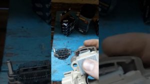 Как снять генератор митсубиси кольт