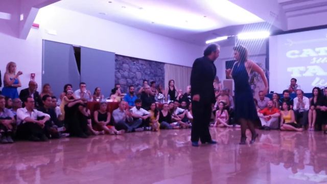 Gustavo Naveira y Giselle Anne - Nochero soy смотреть онлайн