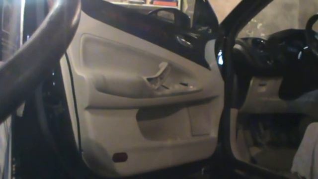 Снимаем дверные карты. Ford Mondeo IV смотреть онлайн