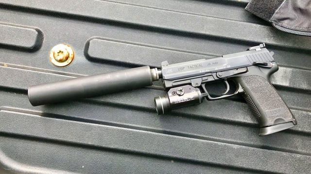 ЗАЧЕМ НУЖЕН USP ИЗ CS GO В РЕАЛЬНОЙ ЖИЗНИ смотреть онлайн