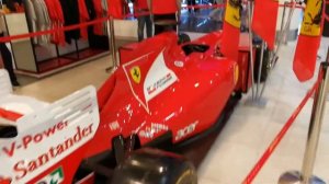 Alonso's Ferrari at Ferrari Store Sahara Center in Sharjah 10.01.2018