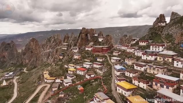 Тибетские лечебные звуки для расслабления мозга и сна, успокоения ума перед сном смотреть онлайн