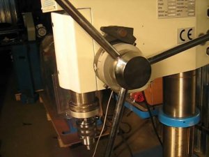 Сверлильный станок MetalMAster DVM-25,26 ограничитель хода