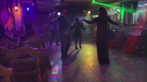 Лезгинка Чеченская 2023 Девушки Танцуют Cупер В Ресторане Москва Мадина ALISHKA Гогия Девочка Танцуй