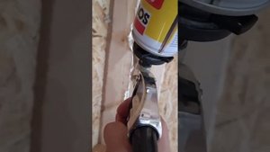 сравнение пены soudal и Технониколь. заполнение мелких швов