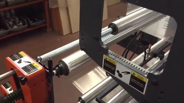 OZM 70 LS УНИВЕРСАЛЬНЫЙ СТАНОК ДЛЯ ПРОИЗВОДСТВА ПАКЕТОВ С БОКОВОЙ РЕЗКОЙ смотреть онлайн