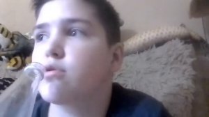 ВОЗМОЖНО ЛИ СДЕЛАТЬ ОТРЫЖКУ С ВОДОЙ ВО РТУ!!!!!!!!!