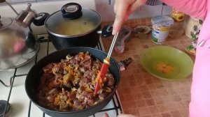 Как приготовить печень и сердечки  куриные  в сметане.Объедение!