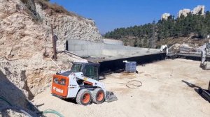 Мини техника, Bob cat на стройке тоннелей. Работа в Израиле