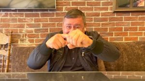 Анекдот про язык жестов