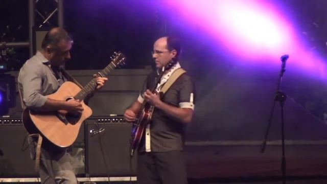 Concerto MF Ferrara 2017 " Ferrara sotto le Stelle " Ain' no Sunshine cover смотреть онлайн