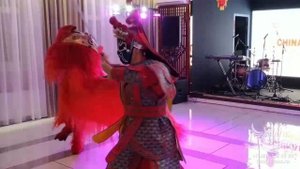 Заказать китайское шоу на праздник и корпоратив в Москве-китайский лев на китайский новый год Москва