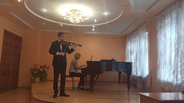 Ф.Крейслер Сицилиана и Ригодон - Игорь Бондарчук. смотреть онлайн