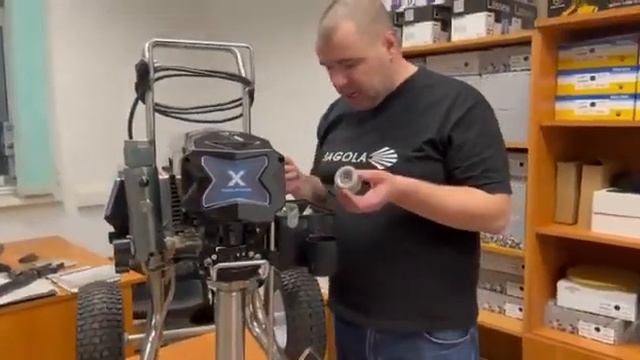 Сарвиро Леонид про Dino Power X 81 L окрасочный аппарат безвоздушного распыления краски и шпаклевки