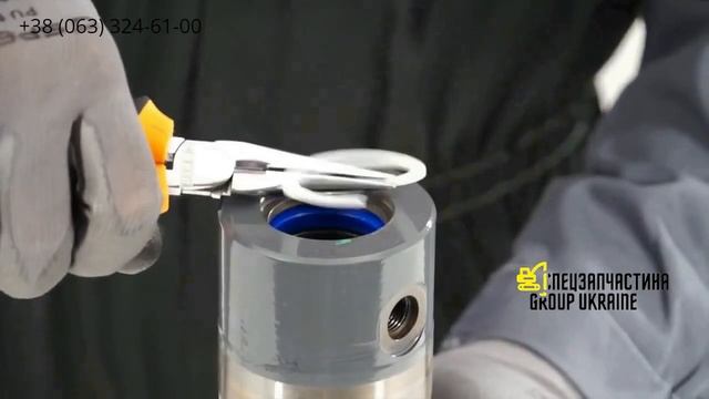 Ось 26 16 Замена комплекта уплотнений рулевого цилиндра смотреть онлайн