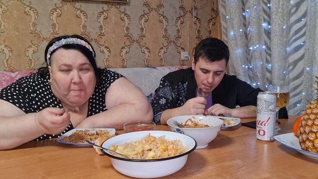 Мукбанг! Mukbang! снова плов?! Вы будите говорить?? смотреть онлайн