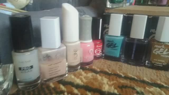 Коллекция лаков для ногтей 2022г