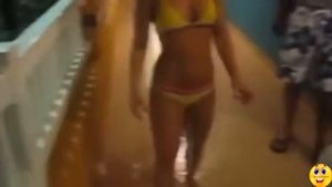 Пьяные девушки - смех и ржач!!!