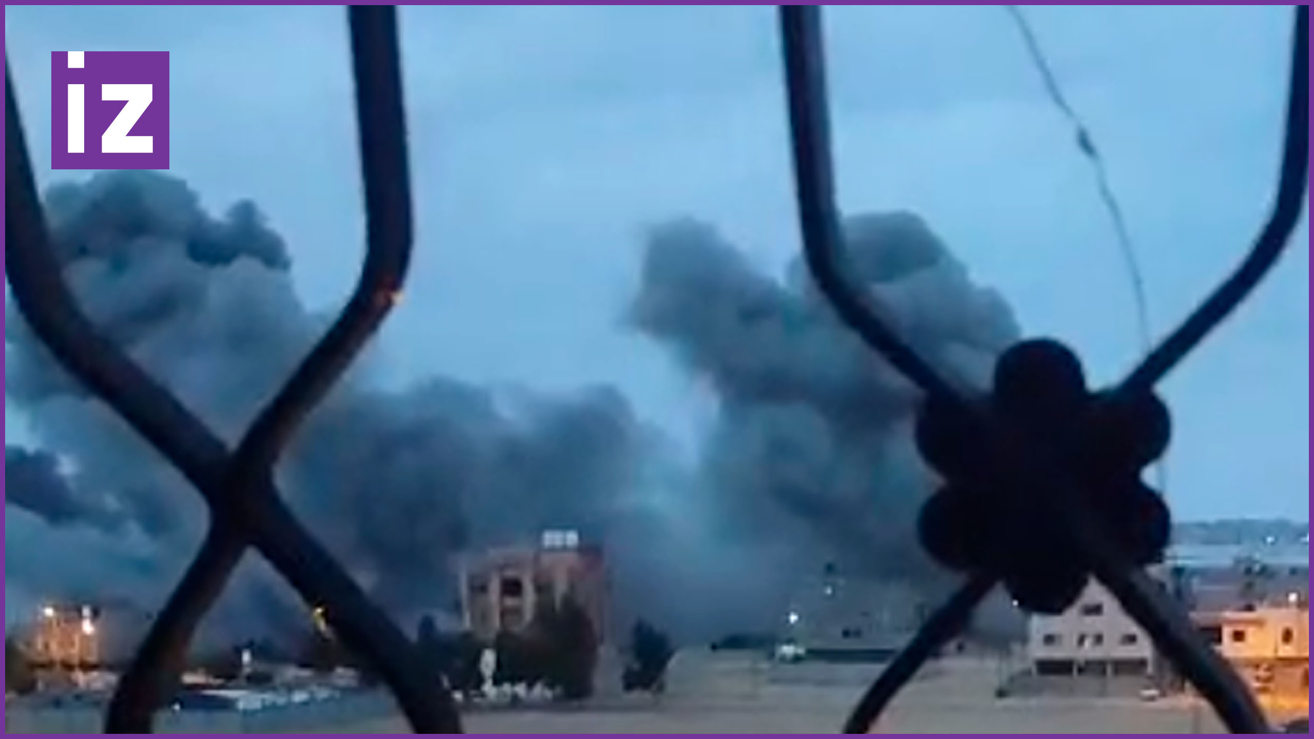 Кадры обстрелов палестинского Дженина: слышны звуки выстрелов / Известия